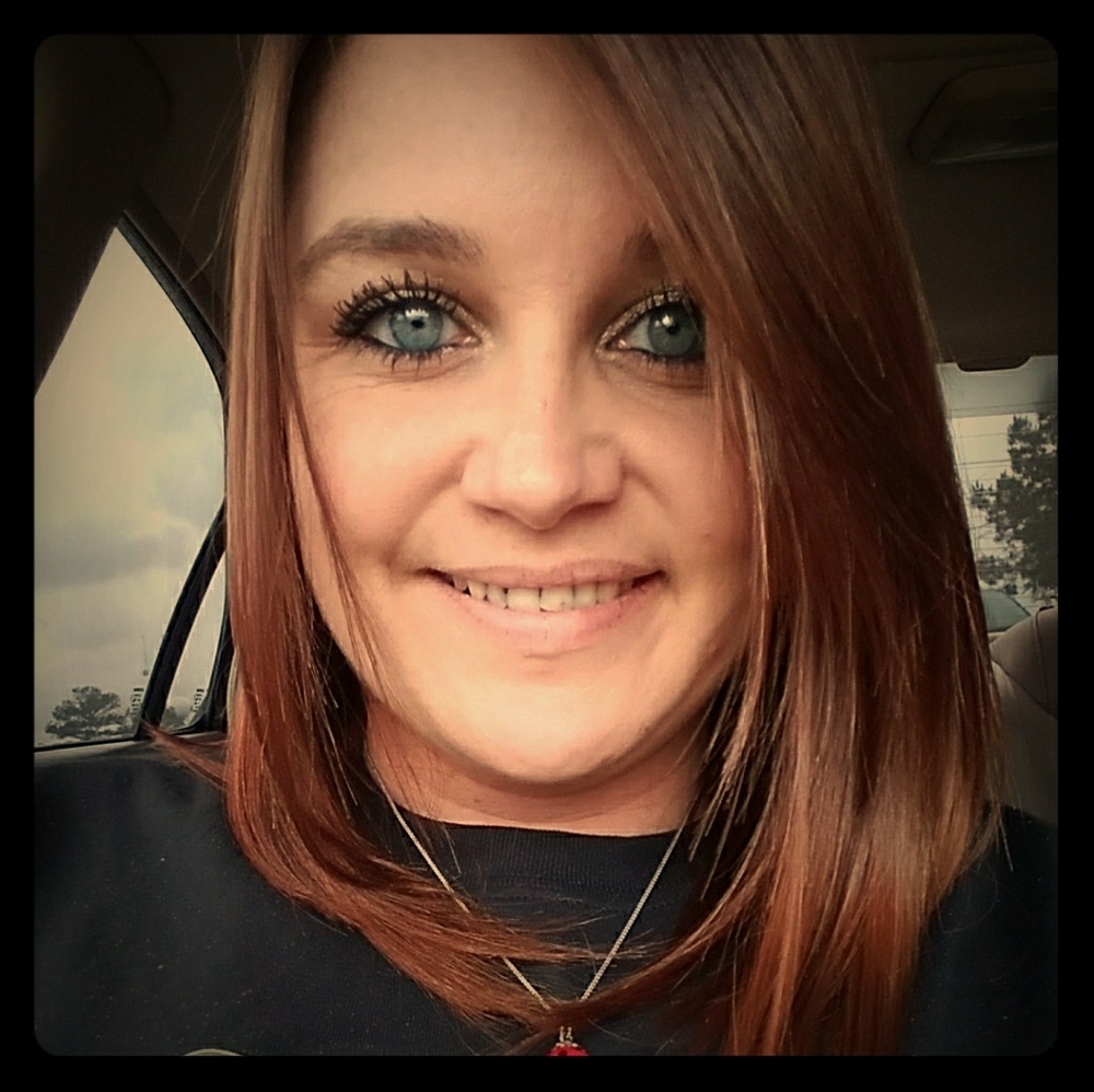 Meet your Posher, Melissa